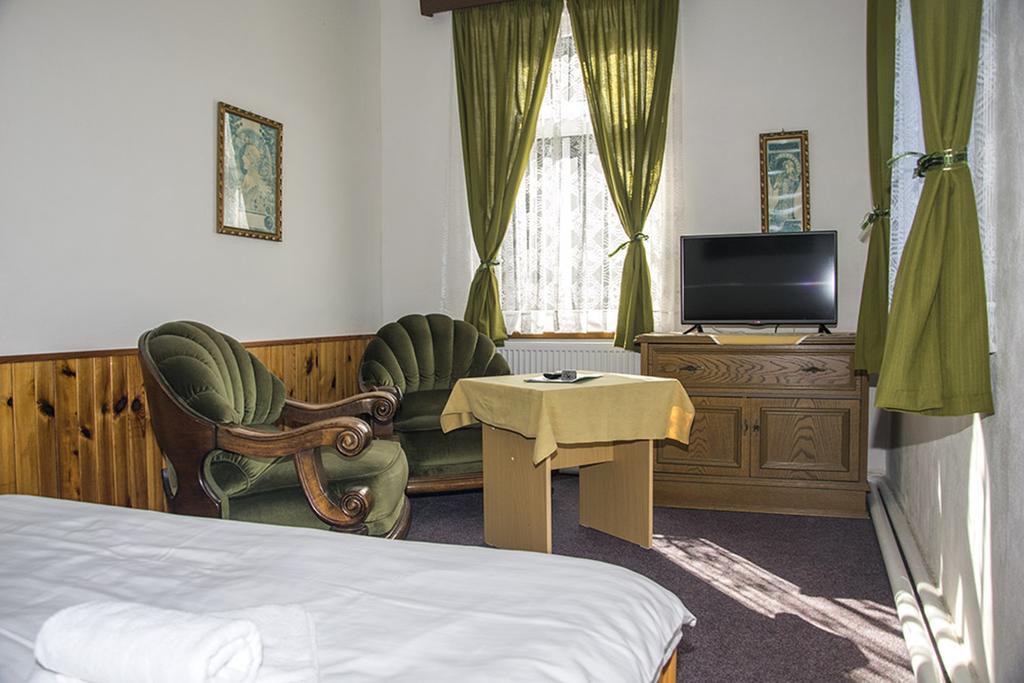 Hotel Garni Belveder Hřensko Eksteriør billede