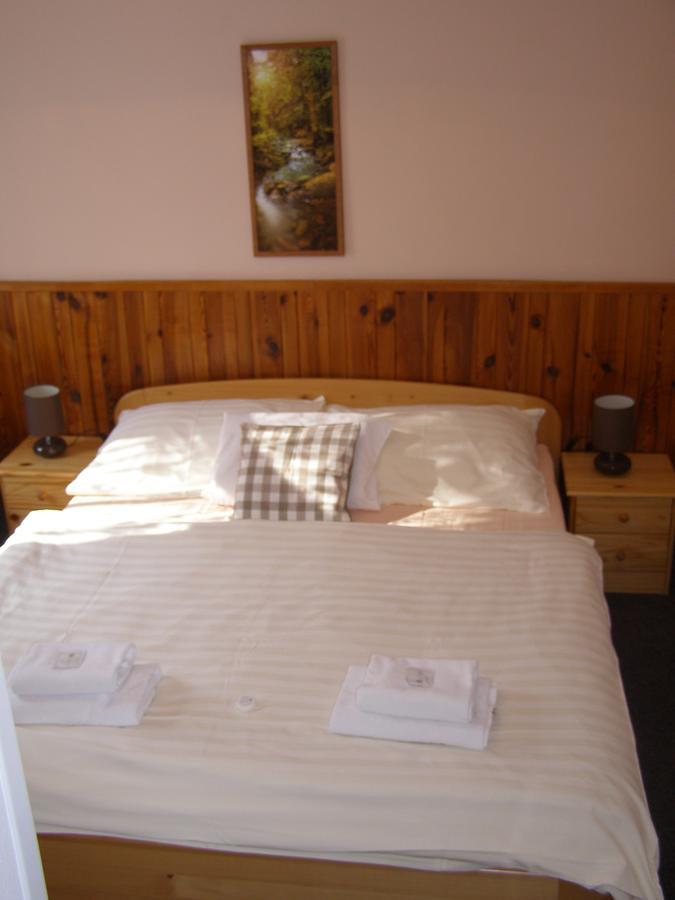 Hotel Garni Belveder Hřensko Eksteriør billede